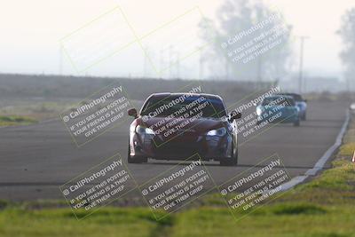 media/Jan-18-2026-CalClub SCCA (Sun) [[8bc6468723]]/Group 7 Race/Turn 1/